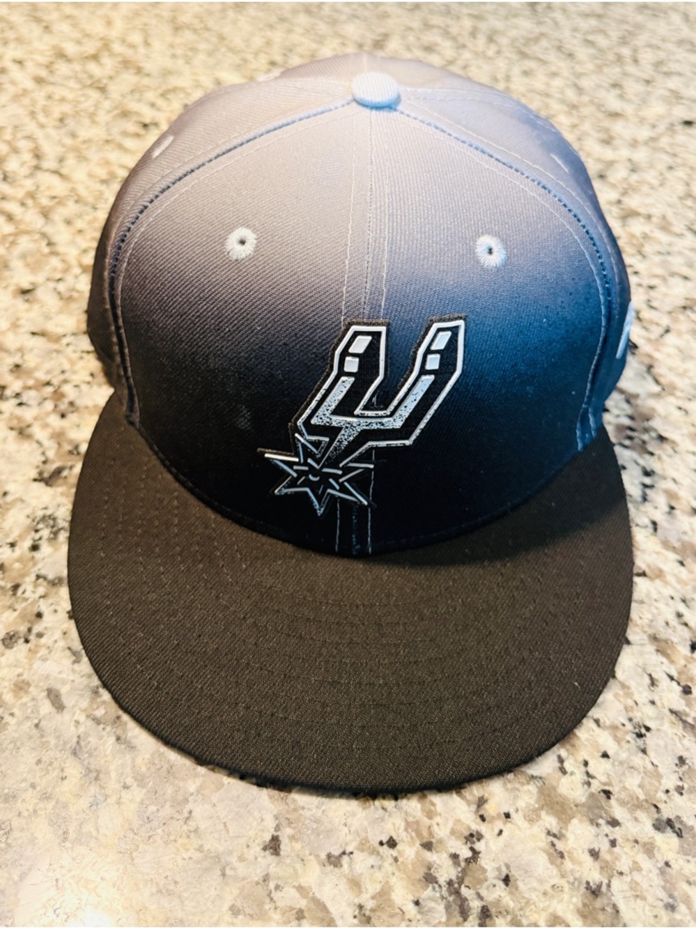 New Era San Antonio Spurs 59Fifty Fitted Hat 7 5/8